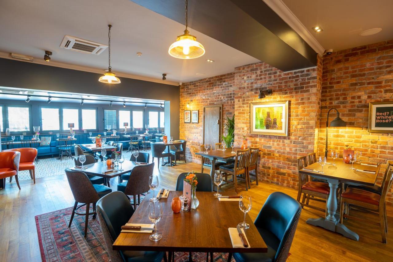 Locanda Harper's Steakhouse With Rooms, Southampton Swanwick Marina Lower Swanwick